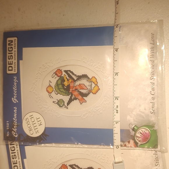 3 Design Works Crafts Penguin Christmas Greetings Cross Stitch Card Kits #5521 - Picture 2 of 3